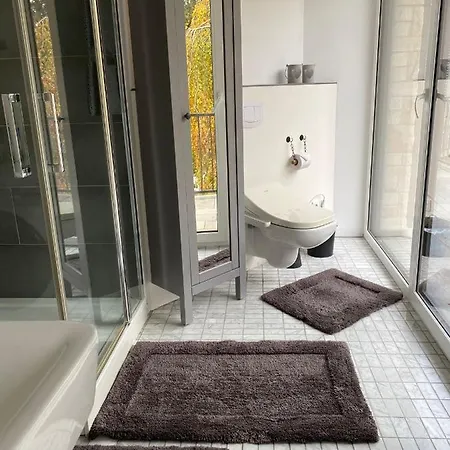 Appartement Arche 1 *